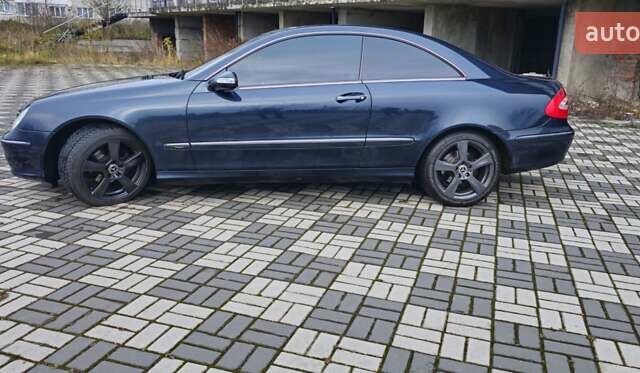 Сірий Мерседес ЦЛК-Клас, об'ємом двигуна 2 л та пробігом 247 тис. км за 7999 $, фото 3 на Automoto.ua