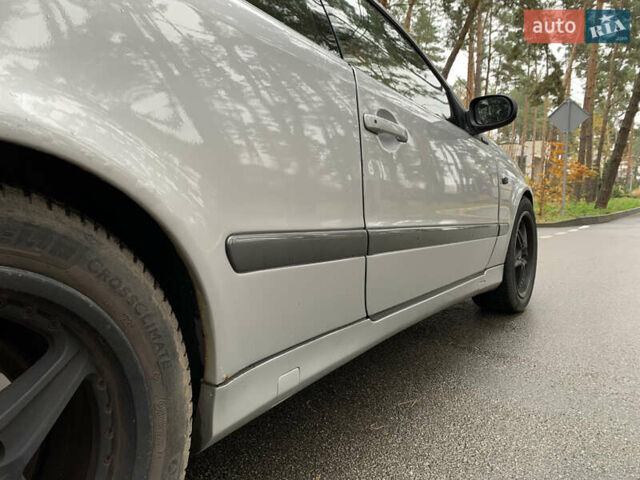 Серый Мерседес ЦЛК-Класс, объемом двигателя 2 л и пробегом 350 тыс. км за 3200 $, фото 18 на Automoto.ua