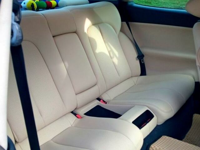 Сірий Мерседес ЦЛК-Клас, об'ємом двигуна 2 л та пробігом 300 тис. км за 5000 $, фото 6 на Automoto.ua