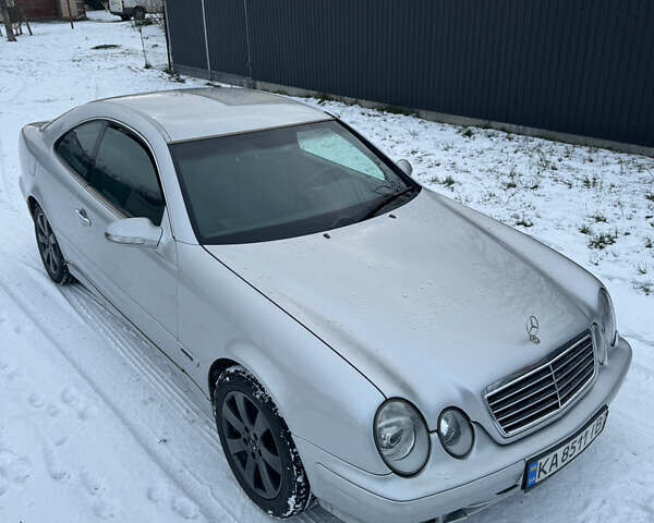 Сірий Мерседес ЦЛК-Клас, об'ємом двигуна 2 л та пробігом 317 тис. км за 3900 $, фото 8 на Automoto.ua