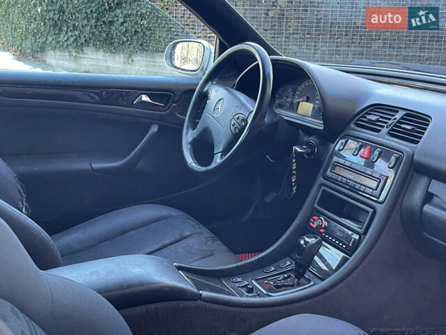 Сірий Мерседес ЦЛК-Клас, об'ємом двигуна 2 л та пробігом 336 тис. км за 2850 $, фото 11 на Automoto.ua