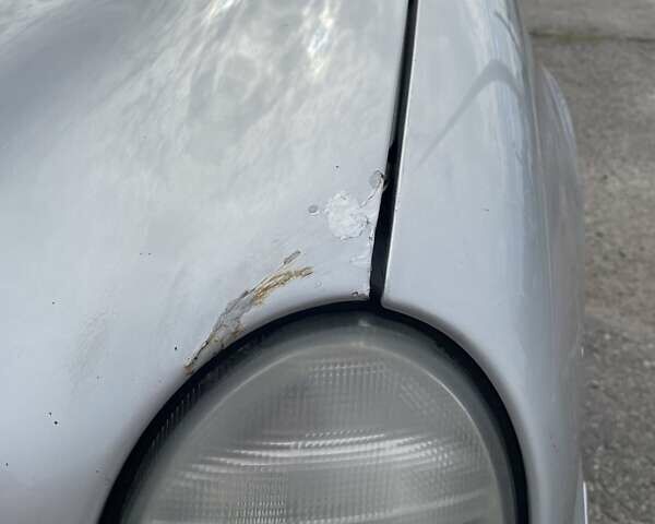 Серый Мерседес ЦЛК-Класс, объемом двигателя 2 л и пробегом 243 тыс. км за 4500 $, фото 10 на Automoto.ua