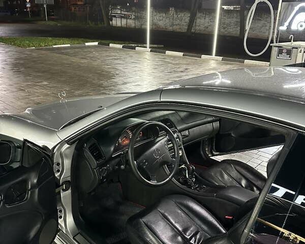Сірий Мерседес ЦЛК-Клас, об'ємом двигуна 2 л та пробігом 397 тис. км за 3500 $, фото 10 на Automoto.ua