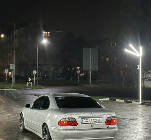 Сірий Мерседес ЦЛК-Клас, об'ємом двигуна 2 л та пробігом 397 тис. км за 3500 $, фото 6 на Automoto.ua