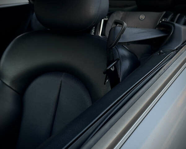 Мерседес ЦЛК-Клас 2002 у Одесі на Automoto.ua Сірий Мерседес ЦЛК-Клас, об'ємом двигуна 2.69 л та пробігом 290 тис. км за 7400 $, фото 21 на Automoto.ua