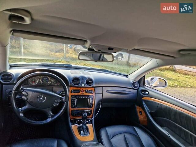 Сірий Мерседес ЦЛК-Клас, об'ємом двигуна 3.2 л та пробігом 217 тис. км за 7500 $, фото 3 на Automoto.ua