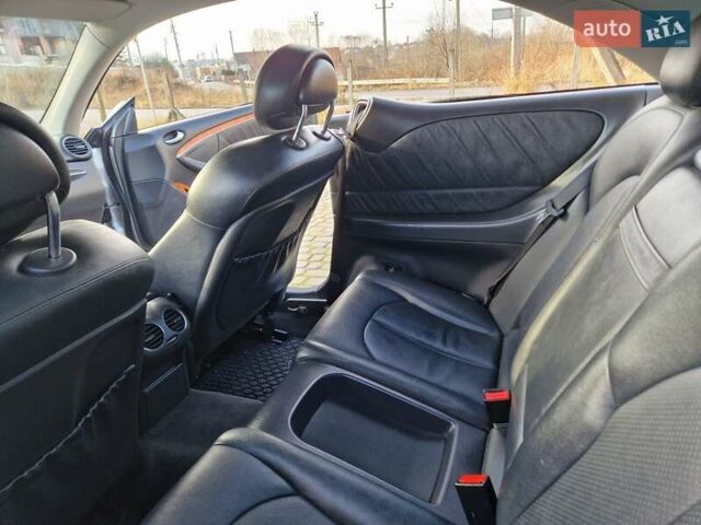 Сірий Мерседес ЦЛК-Клас, об'ємом двигуна 3.2 л та пробігом 217 тис. км за 7500 $, фото 12 на Automoto.ua