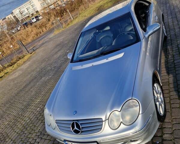 Сірий Мерседес ЦЛК-Клас, об'ємом двигуна 3.2 л та пробігом 217 тис. км за 7500 $, фото 24 на Automoto.ua