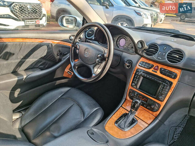 Серый Мерседес ЦЛК-Класс, объемом двигателя 3.2 л и пробегом 294 тыс. км за 8290 $, фото 27 на Automoto.ua