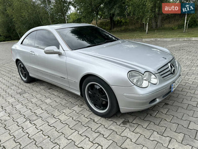 Серый Мерседес ЦЛК-Класс, объемом двигателя 1.8 л и пробегом 370 тыс. км за 5300 $, фото 11 на Automoto.ua
