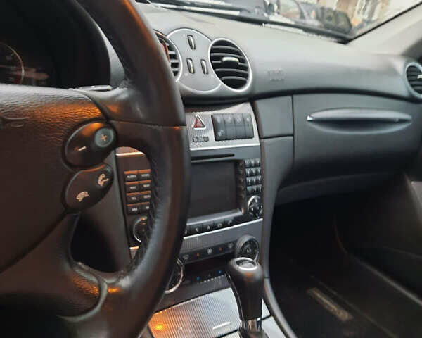 Сірий Мерседес ЦЛК-Клас, об'ємом двигуна 3.2 л та пробігом 450 тис. км за 5100 $, фото 9 на Automoto.ua