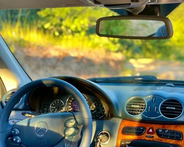 Сірий Мерседес ЦЛК-Клас, об'ємом двигуна 1.8 л та пробігом 225 тис. км за 7300 $, фото 17 на Automoto.ua