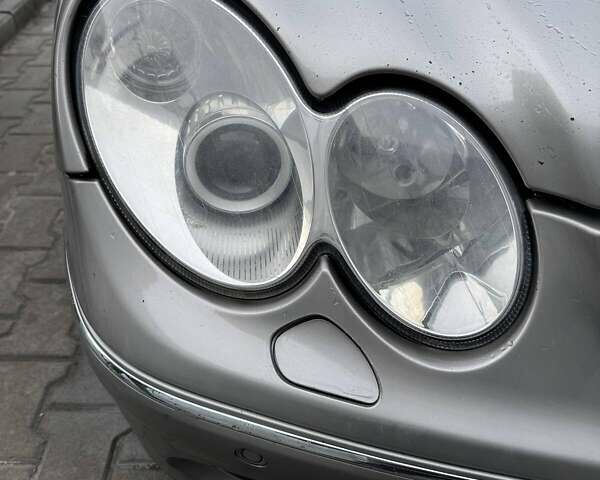 Серый Мерседес ЦЛК-Класс, объемом двигателя 2.7 л и пробегом 296 тыс. км за 8100 $, фото 16 на Automoto.ua