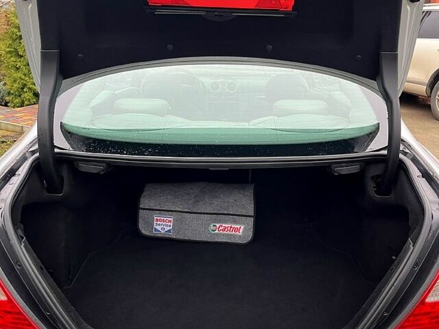 Серый Мерседес ЦЛК-Класс, объемом двигателя 1.8 л и пробегом 250 тыс. км за 5999 $, фото 13 на Automoto.ua