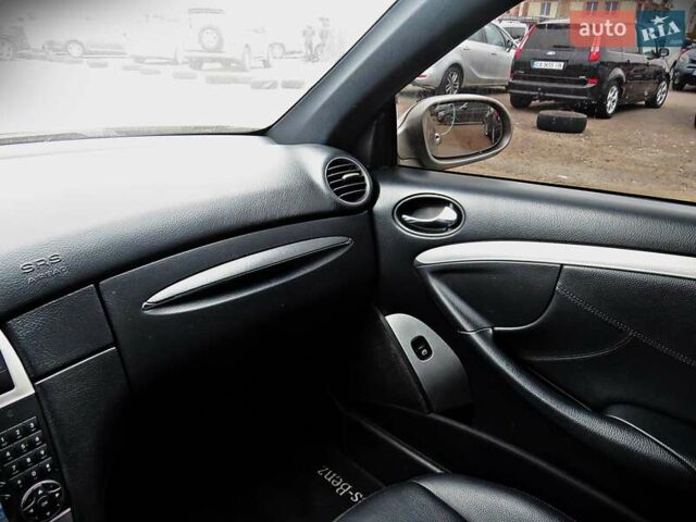 Сірий Мерседес ЦЛК-Клас, об'ємом двигуна 1.8 л та пробігом 275 тис. км за 5500 $, фото 14 на Automoto.ua