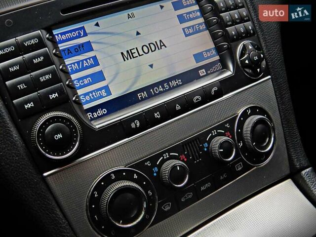 Сірий Мерседес ЦЛК-Клас, об'ємом двигуна 1.8 л та пробігом 275 тис. км за 5500 $, фото 11 на Automoto.ua