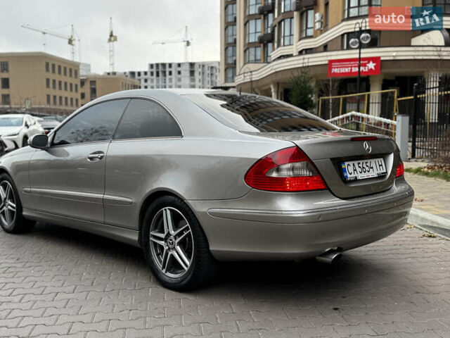Серый Мерседес ЦЛК-Класс, объемом двигателя 1.8 л и пробегом 275 тыс. км за 6750 $, фото 9 на Automoto.ua