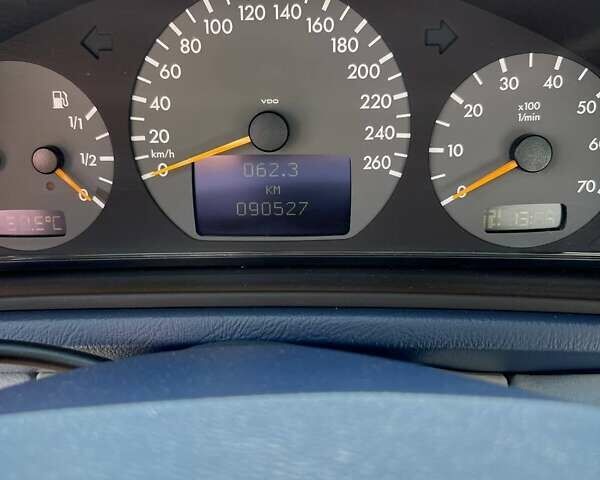 Синій Мерседес ЦЛК-Клас, об'ємом двигуна 2 л та пробігом 90 тис. км за 16000 $, фото 15 на Automoto.ua