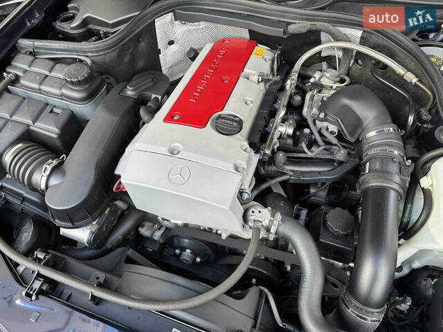 Синій Мерседес ЦЛК-Клас, об'ємом двигуна 2 л та пробігом 90 тис. км за 16000 $, фото 16 на Automoto.ua