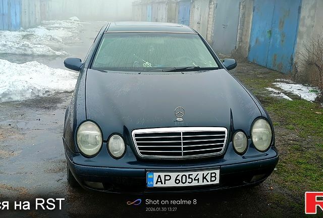 Синий Мерседес ЦЛК-Класс, объемом двигателя 2.3 л и пробегом 350 тыс. км за 4200 $, фото 7 на Automoto.ua