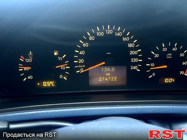 Синий Мерседес ЦЛК-Класс, объемом двигателя 2 л и пробегом 274 тыс. км за 3250 $, фото 7 на Automoto.ua