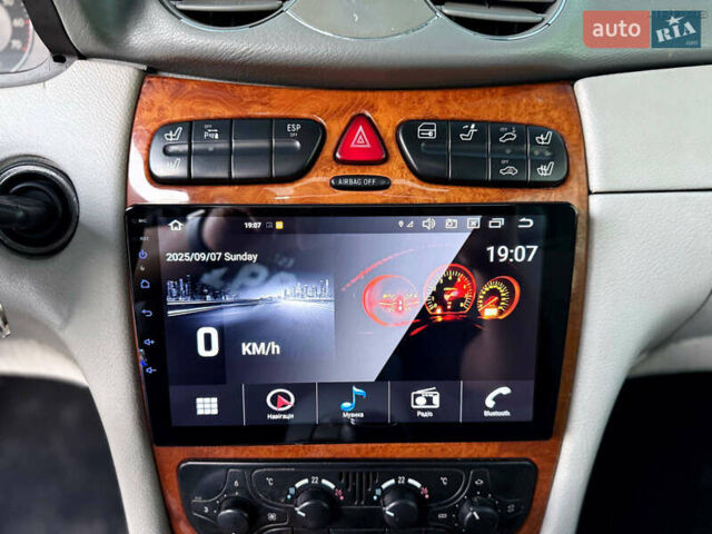 Синій Мерседес ЦЛК-Клас, об'ємом двигуна 2.6 л та пробігом 300 тис. км за 7000 $, фото 9 на Automoto.ua