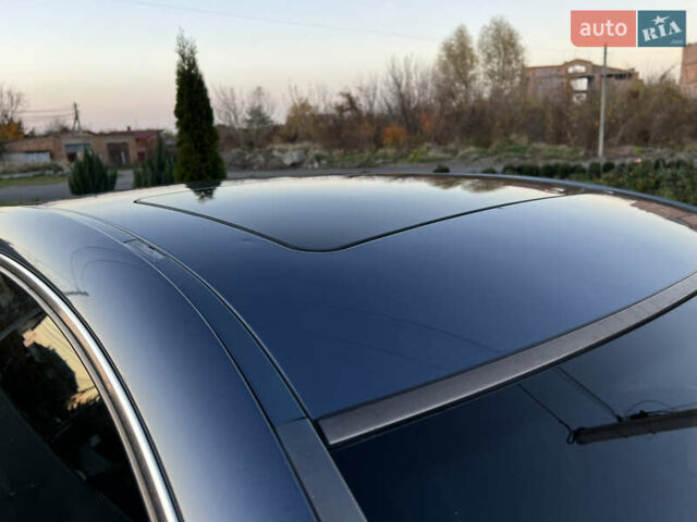 Синій Мерседес ЦЛК-Клас, об'ємом двигуна 2.6 л та пробігом 375 тис. км за 4550 $, фото 23 на Automoto.ua