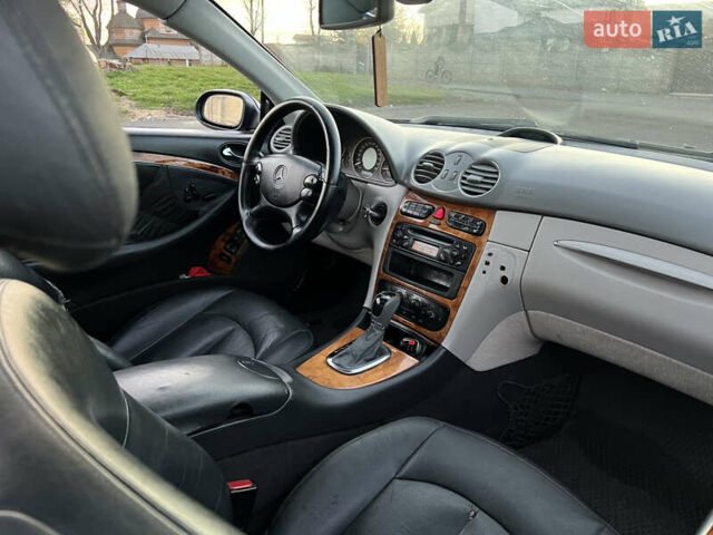 Синій Мерседес ЦЛК-Клас, об'ємом двигуна 2.6 л та пробігом 375 тис. км за 4550 $, фото 45 на Automoto.ua