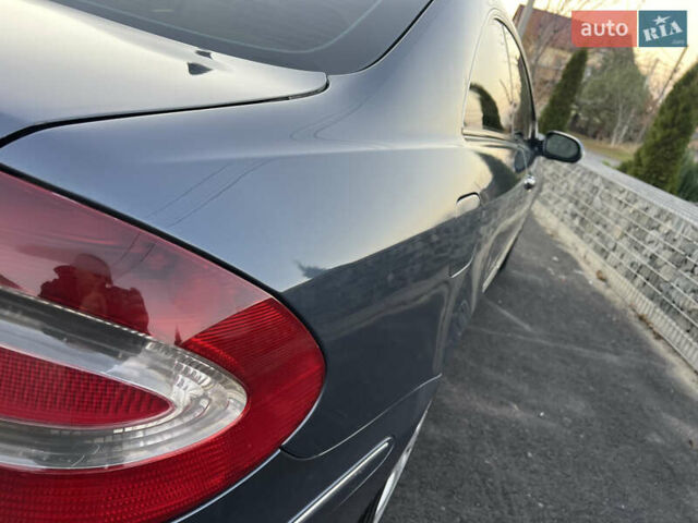 Синій Мерседес ЦЛК-Клас, об'ємом двигуна 2.6 л та пробігом 375 тис. км за 4550 $, фото 58 на Automoto.ua