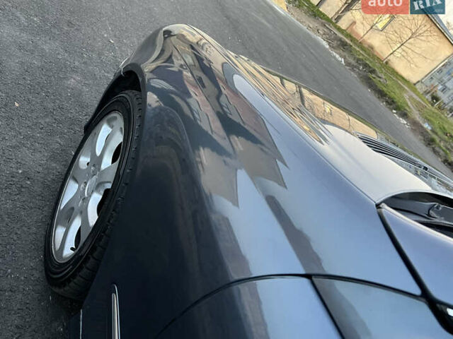 Синій Мерседес ЦЛК-Клас, об'ємом двигуна 2.6 л та пробігом 375 тис. км за 4550 $, фото 67 на Automoto.ua