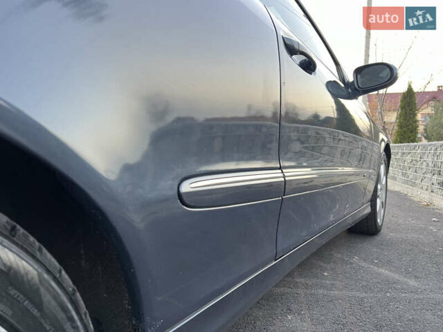 Синій Мерседес ЦЛК-Клас, об'ємом двигуна 2.6 л та пробігом 299 тис. км за 4999 $, фото 56 на Automoto.ua