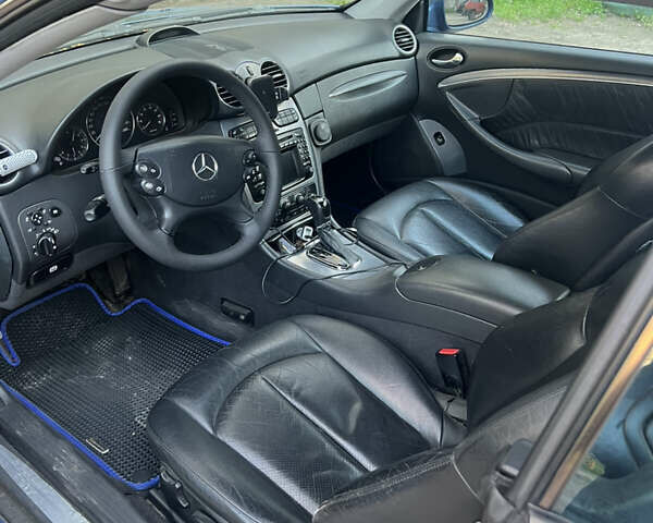 Синий Мерседес ЦЛК-Класс, объемом двигателя 2.6 л и пробегом 229 тыс. км за 7150 $, фото 2 на Automoto.ua