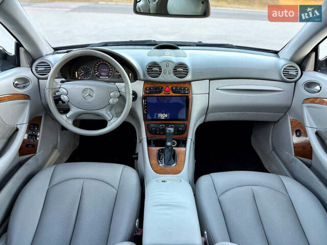 Синій Мерседес ЦЛК-Клас, об'ємом двигуна 2.6 л та пробігом 300 тис. км за 7000 $, фото 4 на Automoto.ua
