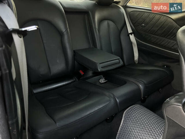 Синій Мерседес ЦЛК-Клас, об'ємом двигуна 2.6 л та пробігом 375 тис. км за 4550 $, фото 37 на Automoto.ua