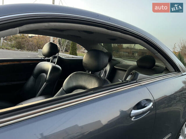 Синій Мерседес ЦЛК-Клас, об'ємом двигуна 2.6 л та пробігом 375 тис. км за 4550 $, фото 41 на Automoto.ua