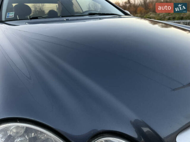 Синій Мерседес ЦЛК-Клас, об'ємом двигуна 2.6 л та пробігом 375 тис. км за 4550 $, фото 13 на Automoto.ua