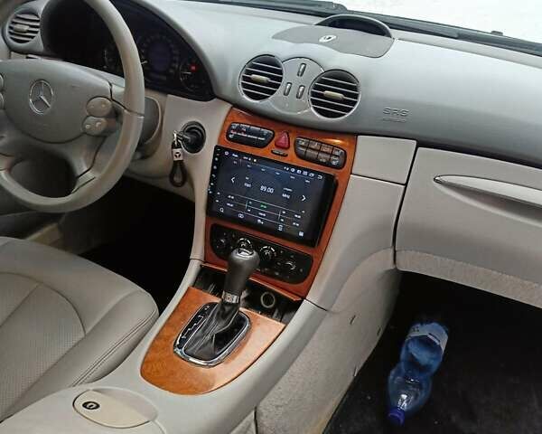 Синій Мерседес ЦЛК-Клас, об'ємом двигуна 2.6 л та пробігом 337 тис. км за 6600 $, фото 21 на Automoto.ua