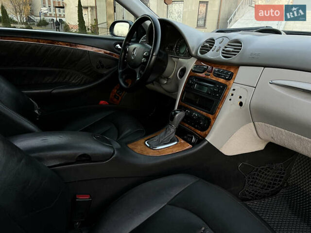 Синій Мерседес ЦЛК-Клас, об'ємом двигуна 2.6 л та пробігом 299 тис. км за 4999 $, фото 20 на Automoto.ua