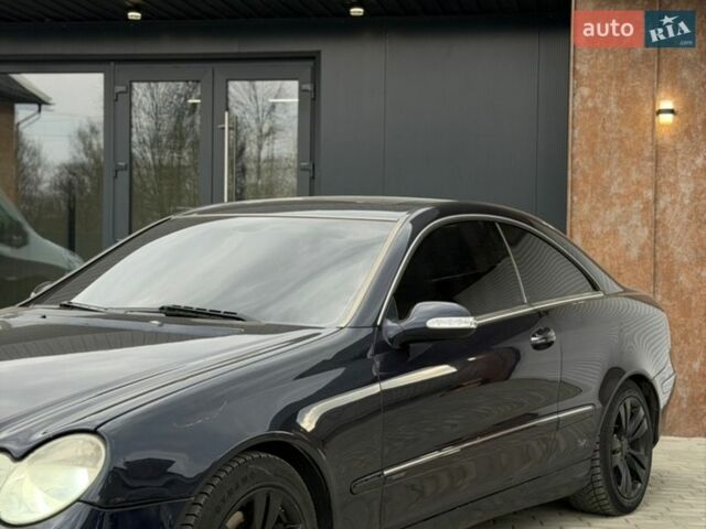 Синий Мерседес ЦЛК-Класс, объемом двигателя 2.6 л и пробегом 381 тыс. км за 4555 $, фото 9 на Automoto.ua