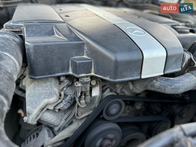 Синій Мерседес ЦЛК-Клас, об'ємом двигуна 2.6 л та пробігом 370 тис. км за 5999 $, фото 69 на Automoto.ua