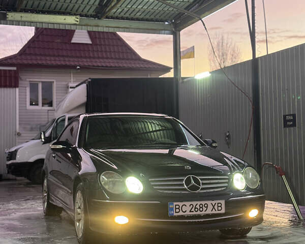 Синий Мерседес ЦЛК-Класс, объемом двигателя 2.6 л и пробегом 376 тыс. км за 7999 $, фото 2 на Automoto.ua