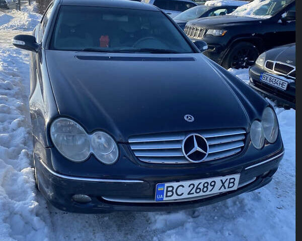 Синий Мерседес ЦЛК-Класс, объемом двигателя 2.6 л и пробегом 300 тыс. км за 5500 $, фото 2 на Automoto.ua