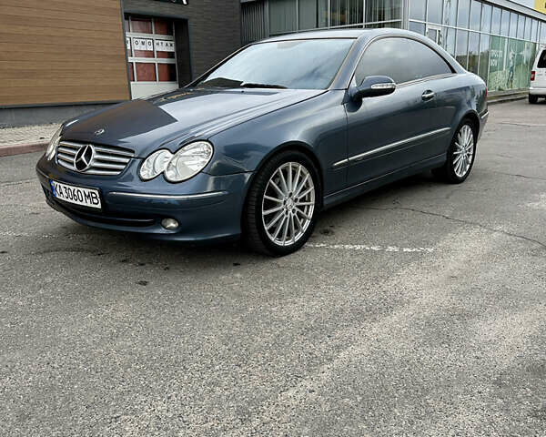 Синій Мерседес ЦЛК-Клас, об'ємом двигуна 2.7 л та пробігом 290 тис. км за 6700 $, фото 12 на Automoto.ua