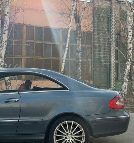 Синій Мерседес ЦЛК-Клас, об'ємом двигуна 2.69 л та пробігом 310 тис. км за 7500 $, фото 7 на Automoto.ua