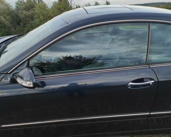 Синій Мерседес ЦЛК-Клас, об'ємом двигуна 1.8 л та пробігом 303 тис. км за 8000 $, фото 18 на Automoto.ua