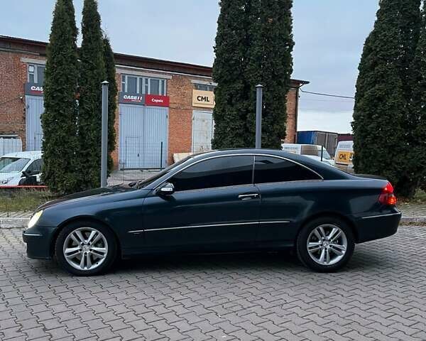 Синий Мерседес ЦЛК-Класс, объемом двигателя 3 л и пробегом 420 тыс. км за 8000 $, фото 3 на Automoto.ua