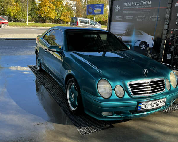 Зеленый Мерседес ЦЛК-Класс, объемом двигателя 2.3 л и пробегом 314 тыс. км за 4700 $, фото 3 на Automoto.ua