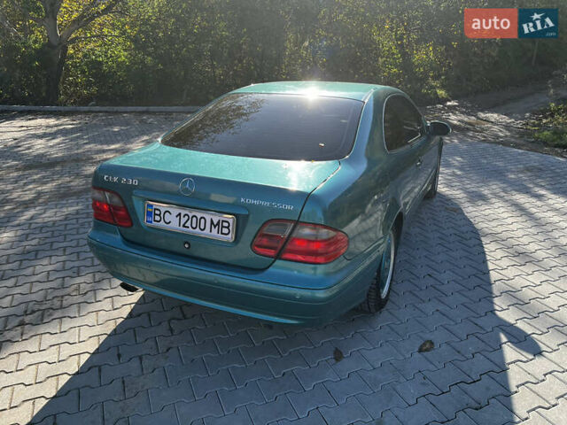 Зеленый Мерседес ЦЛК-Класс, объемом двигателя 2.3 л и пробегом 314 тыс. км за 4700 $, фото 5 на Automoto.ua