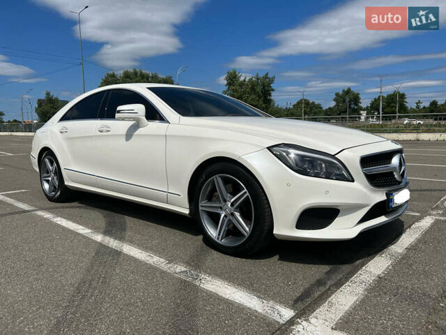 Белый Мерседес ЦЛС 350, объемом двигателя 3 л и пробегом 223 тыс. км за 23800 $, фото 5 на Automoto.ua