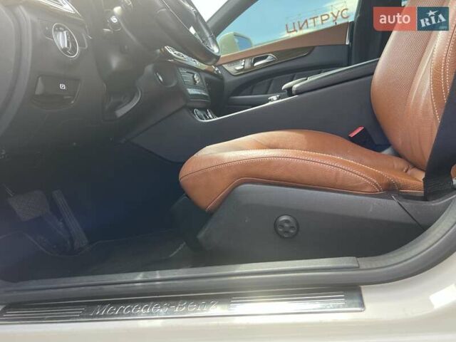 Белый Мерседес ЦЛС 350, объемом двигателя 3 л и пробегом 223 тыс. км за 23800 $, фото 9 на Automoto.ua
